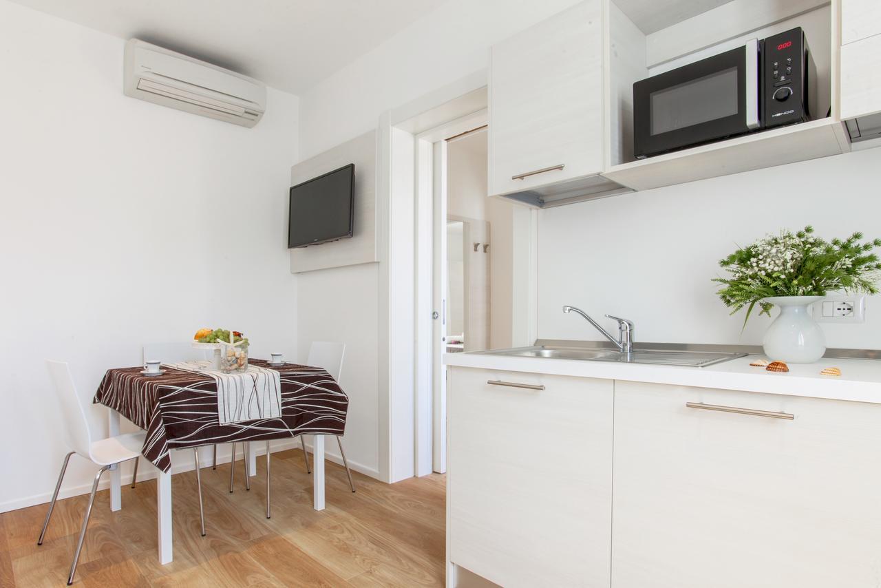 Hotel Houston Suites ريميني المظهر الخارجي الصورة